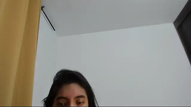 Snapshot of miss_eylens chatting on July 2026 05:12:01 AM miss eylens online show from July 2026 05:12:01 AM
