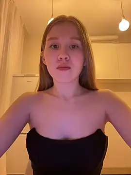 Eva Weyne online show from February 2026 08:38:01 PM