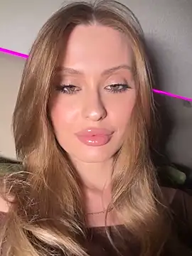 Sweet  Milly online show from May 2026 07:41:01 PM