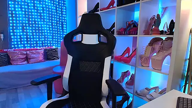 Snapshot of MariellaSun_ chatting on March 2025 05:27:02 AM MariellaSun online show from March 2025 05:27:02 AM