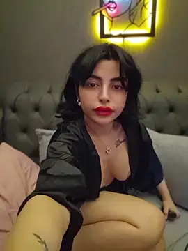 Esmertarcinim online show from May 2026 03:17:01 PM
