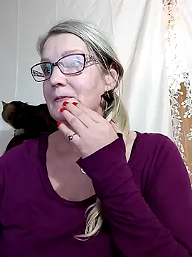 Snapshot of irinamaux chatting on January 2025 06:21:01 PM irinamaux online show from January 2025 06:21:01 PM