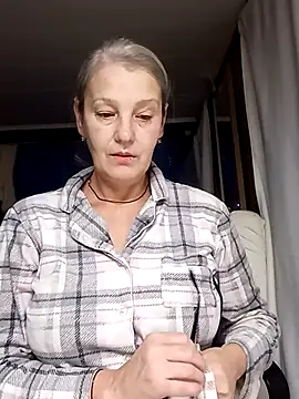 Snapshot of irinamaux chatting on October 2025 03:58:02 AM irinamaux online show from October 2025 03:58:02 AM