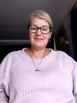 irinamaux online show from June 2026 05:42:02 AM