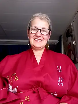 irinamaux online show from June 2026 06:49:01 AM