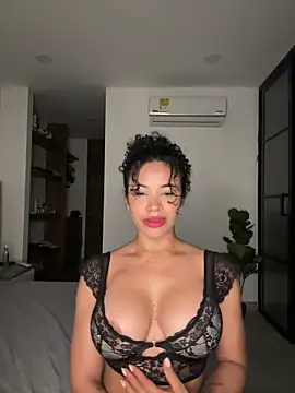 Brunettexio online show from February 2025 11:17:01 PM