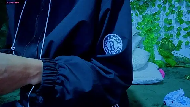 Levii Ackermann online show from October 2025 01:51:02 PM