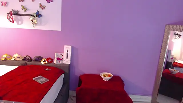 fransheska rossi online show from December 2024 04:20:01 PM