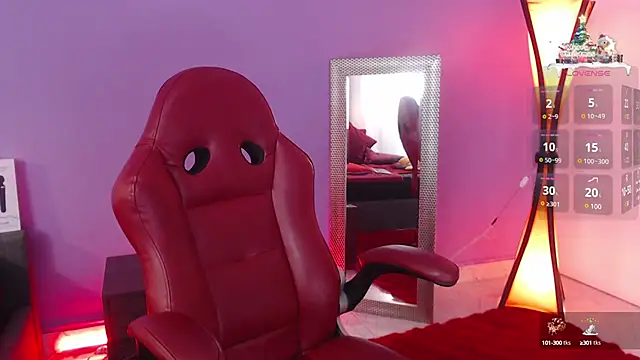 fransheska rossi online show from December 2024 01:08:02 PM