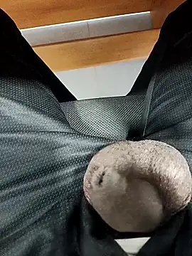 Snapshot of mr_slim_body chatting on January 2026 12:20:02 PM mr slim body online show from January 2026 12:20:02 PM