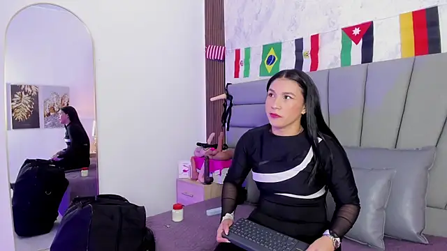 Sofi Perez  online show from June 2026 11:20:01 AM