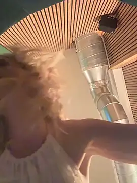 LexyGold online show from October 2025 03:00:01 PM