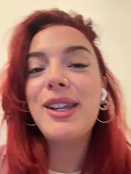 LexyGold online show from December 2025 02:00:02 PM