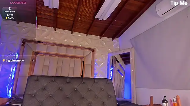 nicole cooper   online show from January 2026 07:29:01 PM