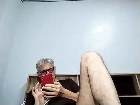 BIGUNCUTHARDCOCK online show from September 2025 02:41:02 PM