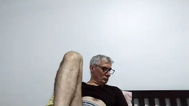 BIGUNCUTHARDCOCK online show from February 2026 02:26:02 PM