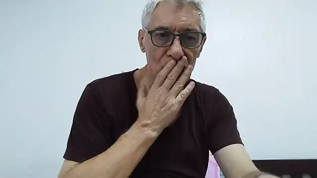 BIGUNCUTHARDCOCK online show from June 2026 02:24:02 AM