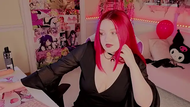 Snapshot of Unholy_Lady chatting on October 2025 06:25:01 AM Unholy Lady online show from October 2025 06:25:01 AM