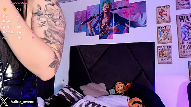 Aliceowenn online show from November 2025 10:32:01 PM