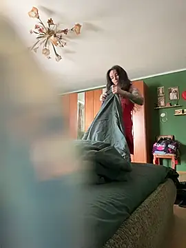  AHHA  online show from October 2025 09:30:01 AM