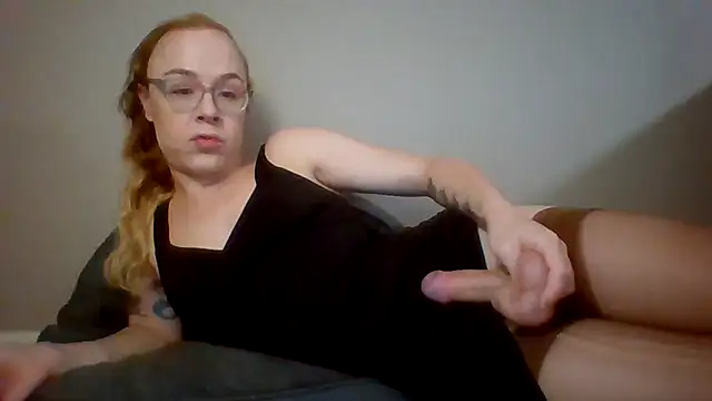 Snapshot of jennytwinkle69 chatting on October 2025 03:51:02 AM jennytwinkle69 online show from October 2025 03:51:02 AM