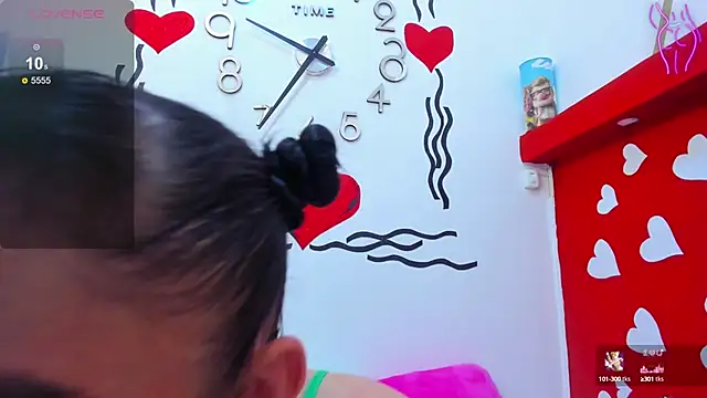 charlotte-11 online show from March 2025 02:37:02 PM