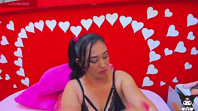 charlotte-11 online show from March 2025 03:29:02 PM