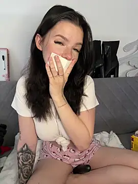 Snapshot of RoxiBlack chatting on March 2026 09:03:02 AM RoxiBlack online show from March 2026 09:03:02 AM