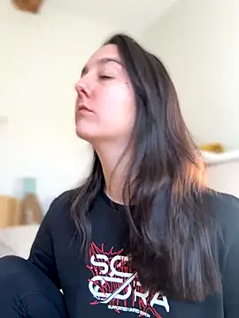  Juliette online show from November 2025 01:32:01 PM