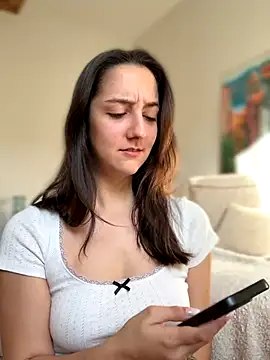  Juliette online show from December 2025 01:49:01 PM