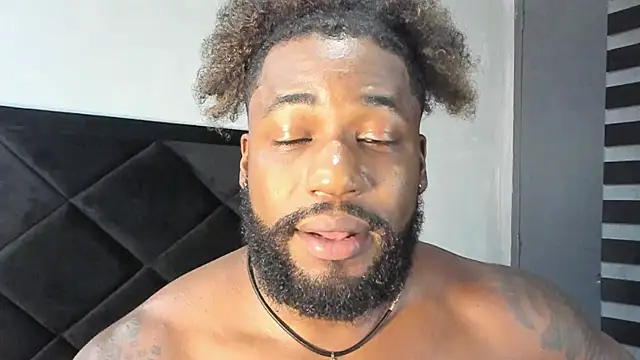 Snapshot of Dancelwashington chatting on February 2025 11:37:01 PM Dancelwashington online show from February 2025 11:37:01 PM