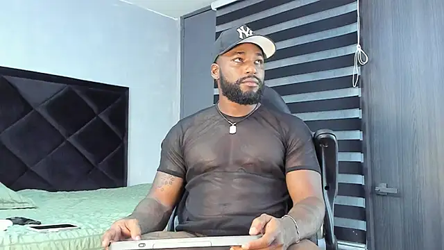 Snapshot of Dancelwashington chatting on February 2025 10:03:01 PM Dancelwashington online show from February 2025 10:03:01 PM