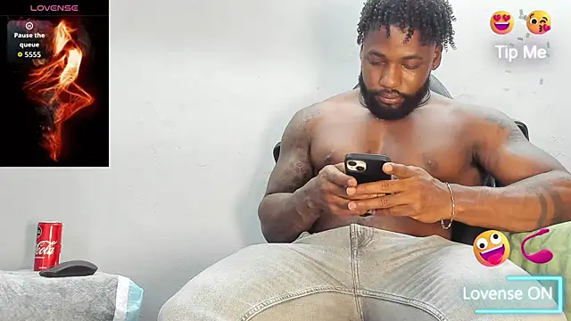 Snapshot of Dancelwashington chatting on September 2025 08:19:01 PM Dancelwashington online show from September 2025 08:19:01 PM