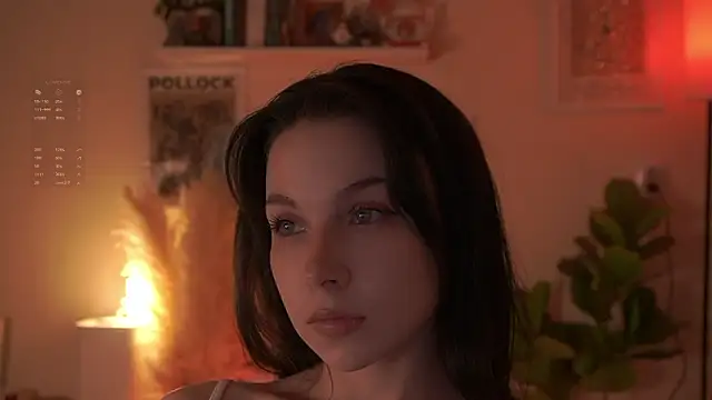 DramaQueennn  online show from February 2026 01:31:02 AM