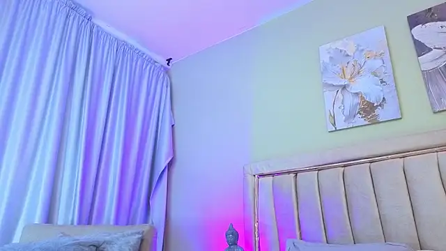 sophiia grey 1 online show from March 2026 09:09:02 PM