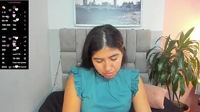 Snapshot of hottie_mine_ chatting on January 2025 08:32:01 PM hottie mine online show from January 2025 08:32:01 PM
