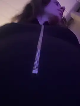 greedybratt online show from March 2026 04:49:01 AM