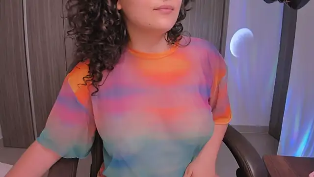 Snapshot of orchide_ chatting on February 2025 11:55:01 PM orchide online show from February 2025 11:55:01 PM