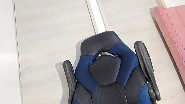 Snapshot of Madi_hotgod chatting on January 2025 02:35:02 AM Madi hotgod online show from January 2025 02:35:02 AM