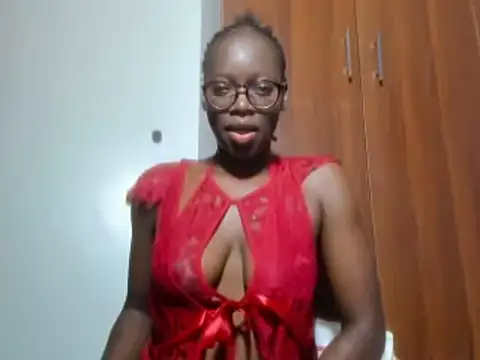 Snapshot of afro_pop chatting on December 2024 11:29:01 PM afro pop online show from December 2024 11:29:01 PM