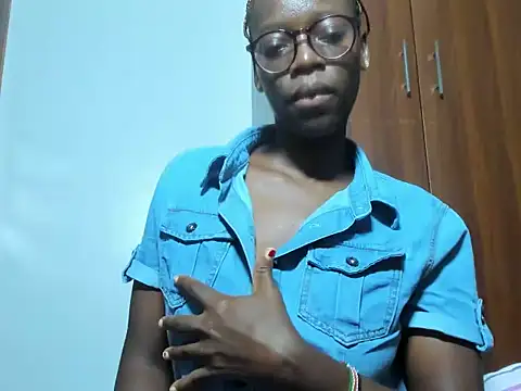 Snapshot of afro_pop chatting on February 2025 03:31:02 AM afro pop online show from February 2025 03:31:02 AM