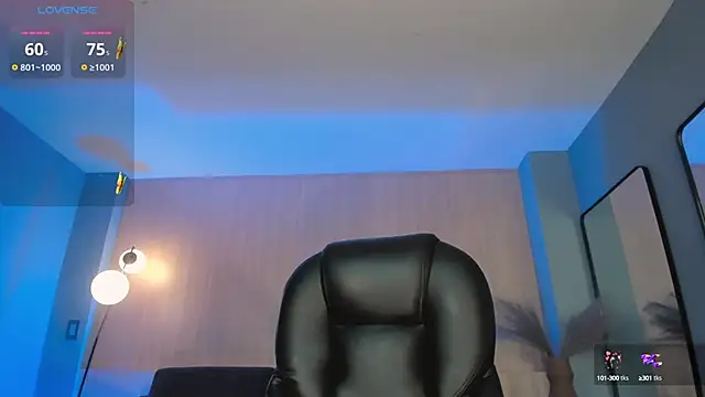 Snapshot of sarawinstone chatting on December 2024 02:23:02 AM sarawinstone online show from December 2024 02:23:02 AM