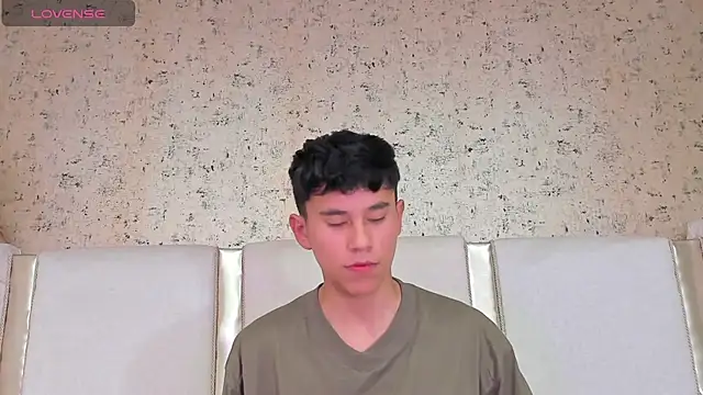 Snapshot of Angel_esteban_fx chatting on January 2025 03:35:01 AM Angel esteban fx online show from January 2025 03:35:01 AM