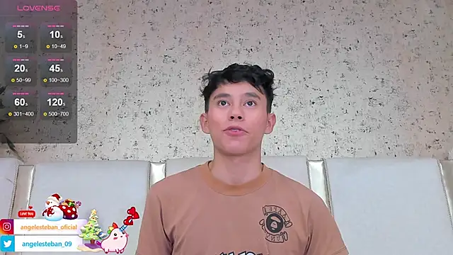 Snapshot of Angel_esteban_fx chatting on January 2025 04:10:02 AM Angel esteban fx online show from January 2025 04:10:02 AM