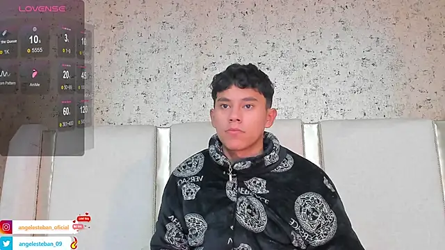 Snapshot of Angel_esteban_fx chatting on February 2025 10:22:01 AM Angel esteban fx online show from February 2025 10:22:01 AM