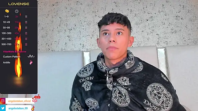 Snapshot of Angel_esteban_fx chatting on March 2025 03:46:02 AM Angel esteban fx online show from March 2025 03:46:02 AM