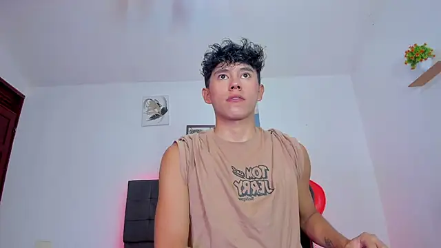 Angel esteban fx online show from October 2025 03:58:01 AM