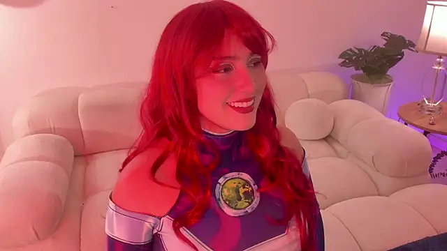 Snapshot of freya_bella_ chatting on December 2024 09:18:01 AM freya bella online show from December 2024 09:18:01 AM