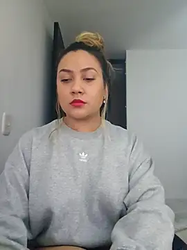 Lufer doll online show from February 2026 11:20:02 PM