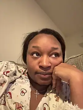 symone4u online show from January 2025 12:06:01 AM